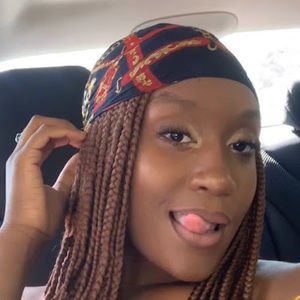 Meet your Posher, Sierra